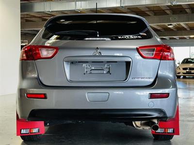 2014 Mitsubishi Galant - Thumbnail