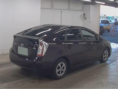 2012 Toyota Prius - Thumbnail