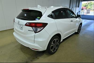 2014 Honda Vezel - Thumbnail