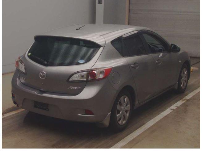 2012 Mazda Axela