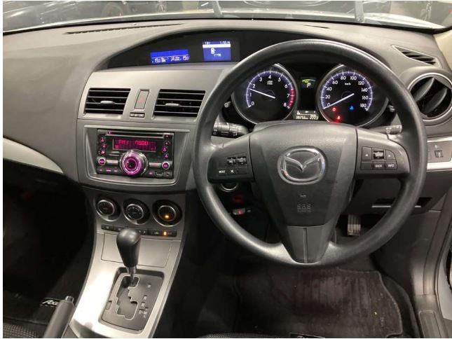 2012 Mazda Axela