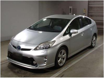 2012 Toyota Prius - Thumbnail