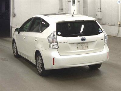 2012 Toyota Prius - Thumbnail