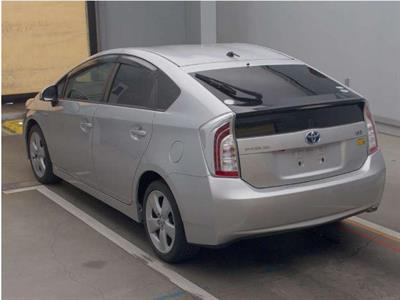 2013 Toyota Prius - Thumbnail