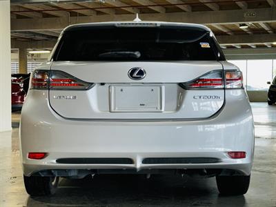 2012 Lexus CT 200h - Thumbnail