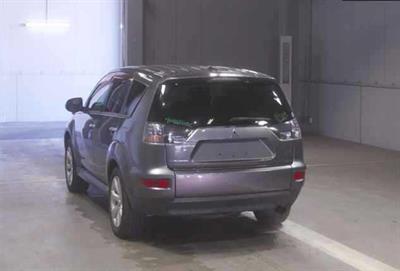 2012 Mitsubishi Outlander - Thumbnail