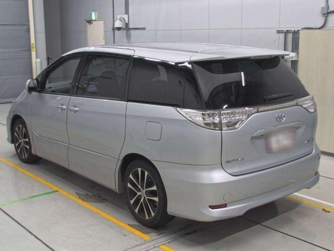 2015 Toyota ESTIMA