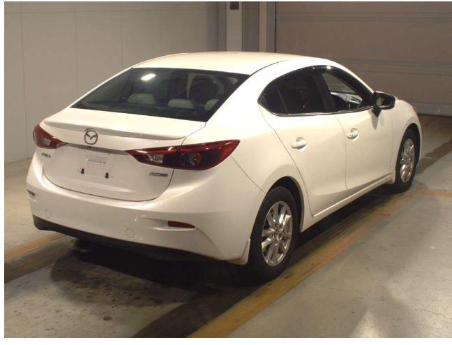 2013 Mazda Axela