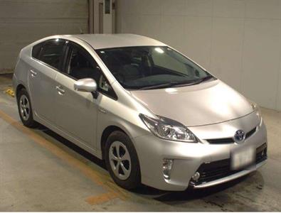 2012 Toyota Prius - Thumbnail