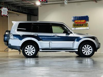 2008 Mitsubishi Pajero - Thumbnail