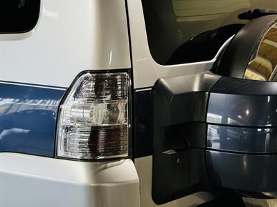 2008 Mitsubishi Pajero - Thumbnail