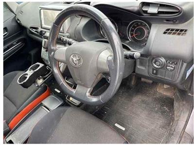 2014 Toyota Wish - Thumbnail