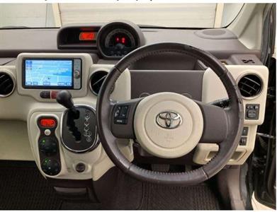 2012 Toyota Porte - Thumbnail