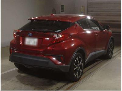 2017 Toyota C-HR - Thumbnail