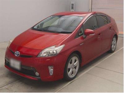 2013 Toyota Prius - Thumbnail