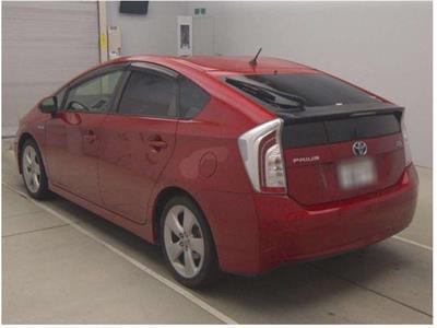 2013 Toyota Prius - Thumbnail