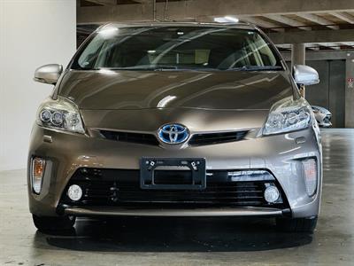 2013 Toyota Prius - Thumbnail