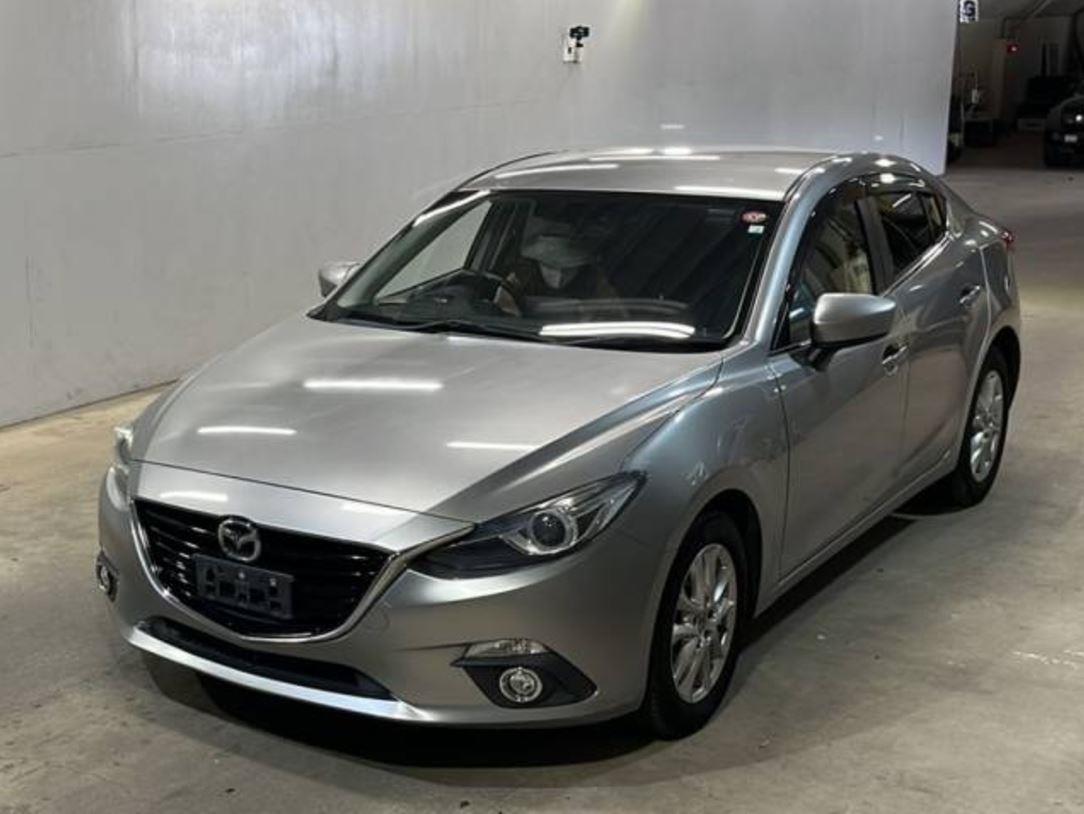 2014 Mazda Axela