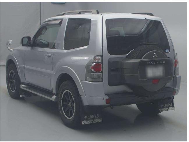 2014 Mitsubishi Pajero