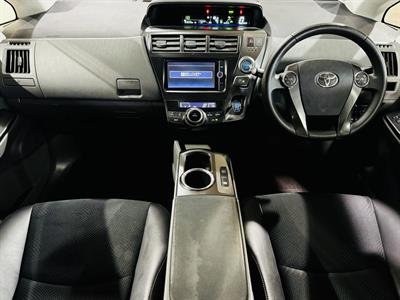 2013 Toyota Prius - Thumbnail