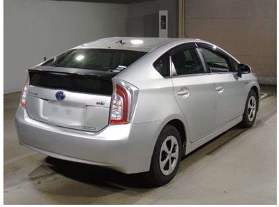 2013 Toyota Prius - Thumbnail