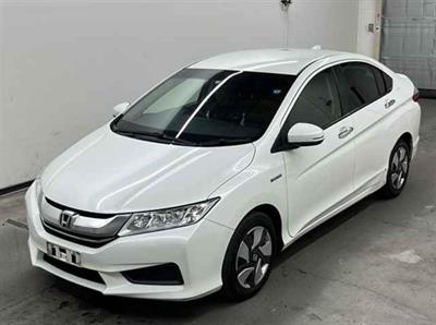 2015 Honda Grace - Thumbnail