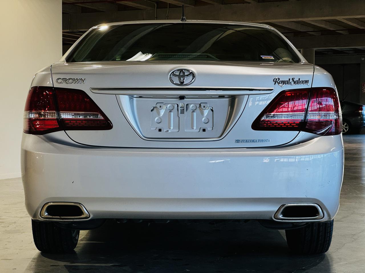 2009 Toyota Crown