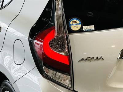 2019 Toyota Aqua - Thumbnail