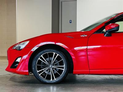 2012 Toyota 86 - Thumbnail