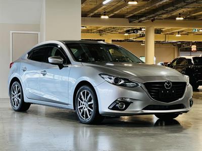 2013 Mazda Axela