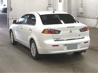 2012 Mitsubishi Galant - Thumbnail