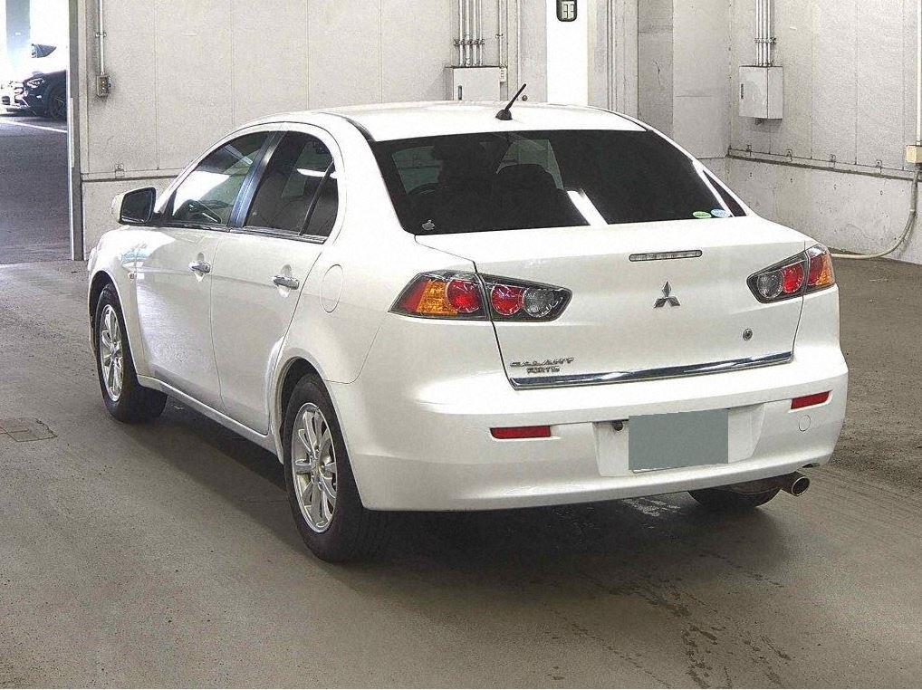 2012 Mitsubishi Galant