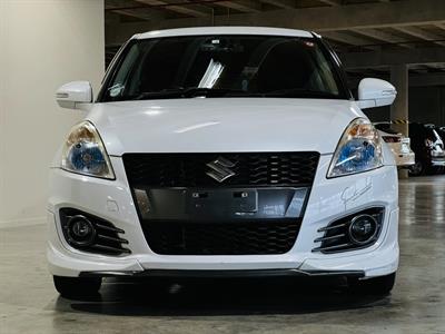 2012 Suzuki Swift - Thumbnail