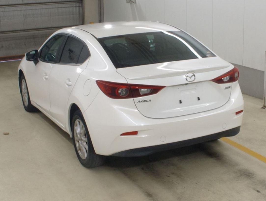 2014 Mazda Axela