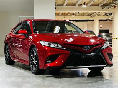 2019 Toyota Camry - Thumbnail