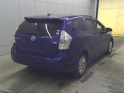 2012 Toyota Prius - Thumbnail