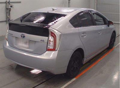 2013 Toyota Prius - Thumbnail