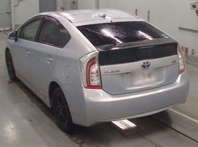 2013 Toyota Prius - Thumbnail