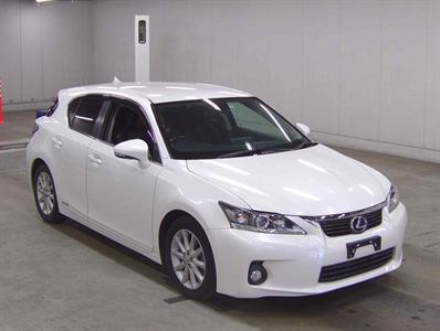 2013 Lexus CT 200h - Thumbnail