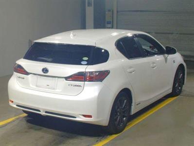 2012 Lexus CT 200h - Thumbnail