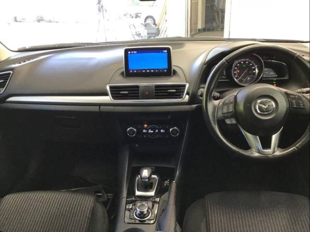 2014 Mazda Axela